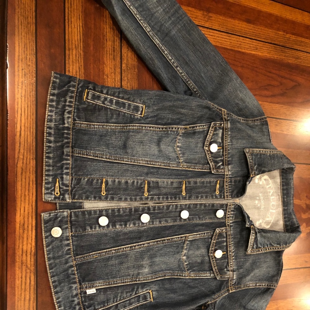 Talula washed jean jacket medium aritzia